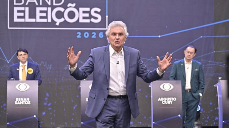 Em debate, Caiado propõe confisco de bens de agressores, critica Lula e Flávio e destaca inteligência artificial em Goiás