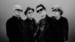 Capital Inicial em BH: turnê "Música Urbana" traz a energia e o peso do rock de volta ao BeFly Hall
