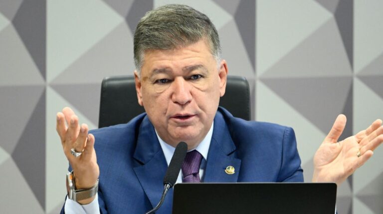Veja os compromissos de Carlos Viana nesta terça-feira (25)