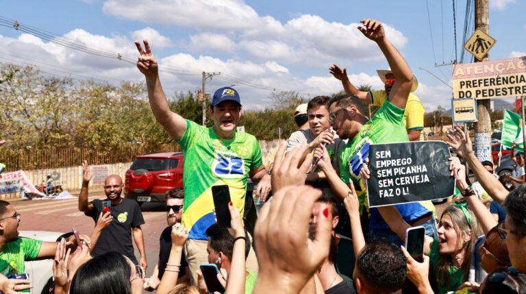 Veja os compromissos de Flávio Roscoe nesta terça-feira (25)