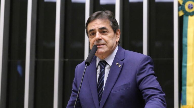 Veja o compromisso de Domingos Sávio nesta terça-feira (25)