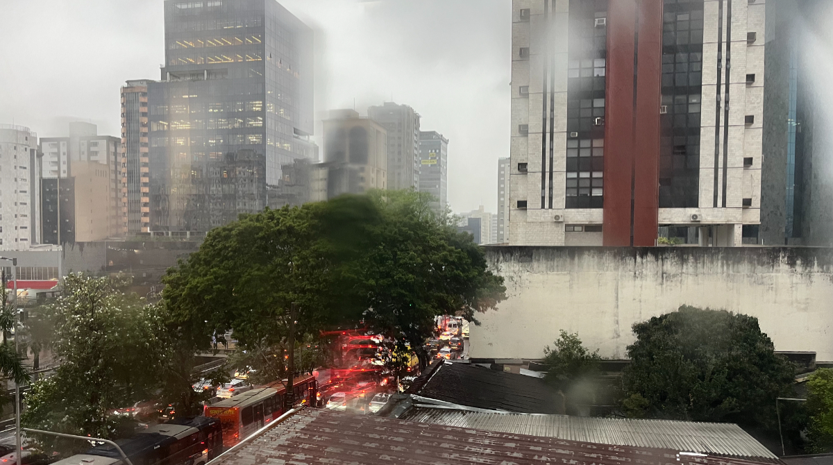 CHUVA BH