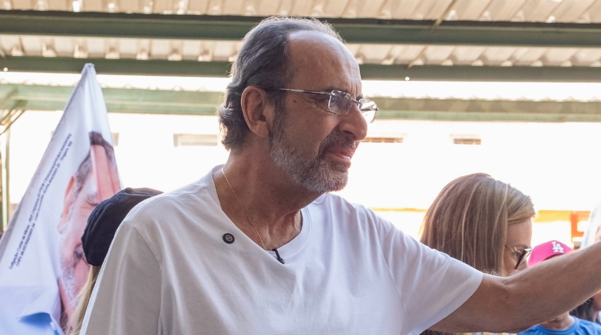 Candidato ao governo de MG, Alexandre Kalil explica confusão ao trocar irmão gêmeo de Cleitinho pelo senador. (Foto: Instagram/Alexandre kalil)