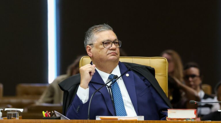 ‘Não temos condições de deliberar’, diz Dino após novo embate entre ministros do STF