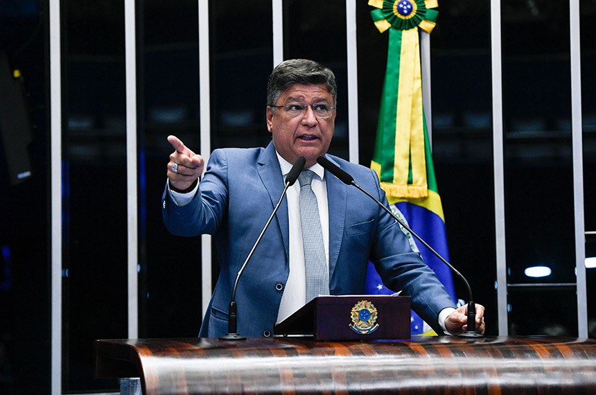 Carlos Viana