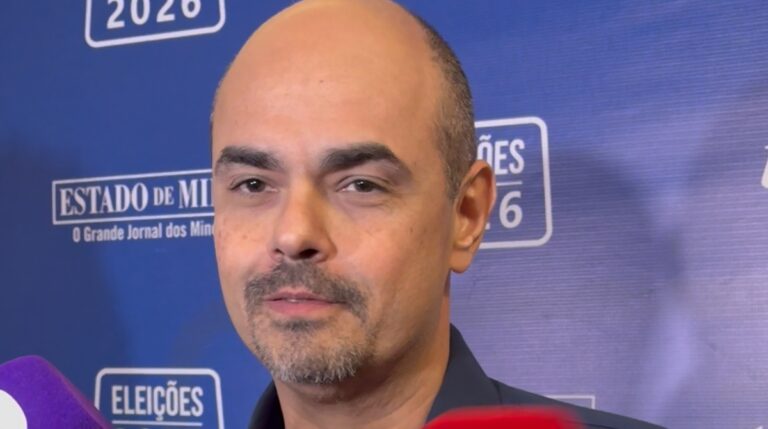 ‘Cadê o Cleitinho para explicar por que escolhe tanta gente esquisita?’, diz Simões