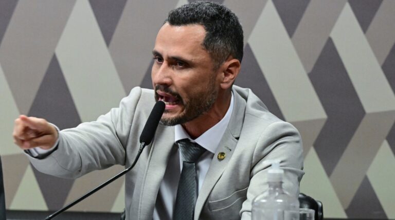 Denúncia sobre aviões usados por campanha de Cleitinho vai para Procuradoria Eleitoral