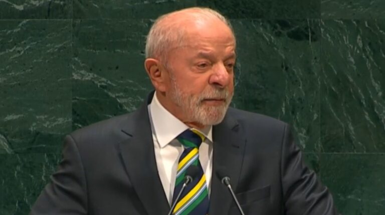 Lula critica pressão dos EUA sobre o Pix, ataca indústria de bets e defende regulação de big techs