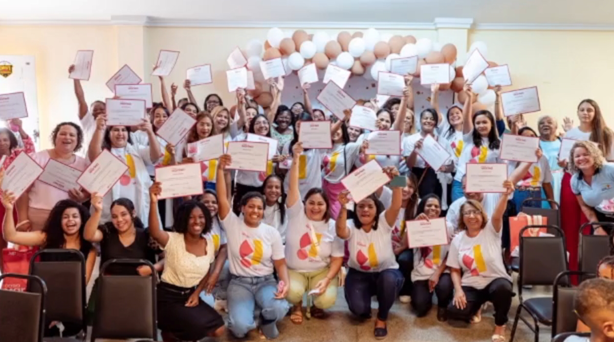 Casa Marina oferece curso de cuidador de idosos gratuito no Santa Efigênia, Belo Horizonte. (Foto: Divulgação)