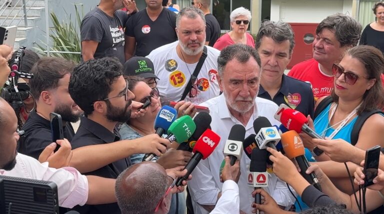 ‘Estamos preparados para o segundo turno e para ganhar’, diz Patrus ao votar em BH