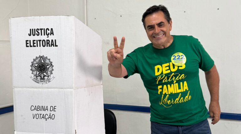 ‘A boa pesquisa vai sair depois das 5 da tarde’, diz Domingos Sávio ao votar