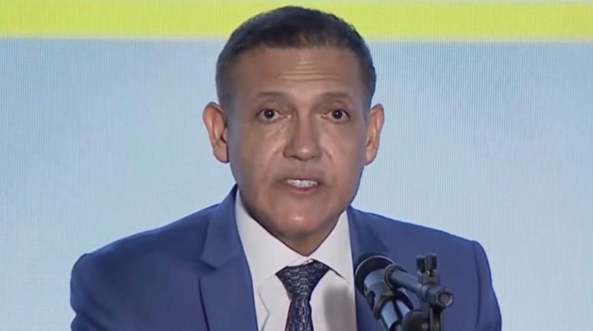 Ministro Kassio Nunes Marques detalha o balanço das Eleições 2026 no TSE, destacando estabilidade das urnas e dados de boca de urna. (Foto: Reprodução/TSE)