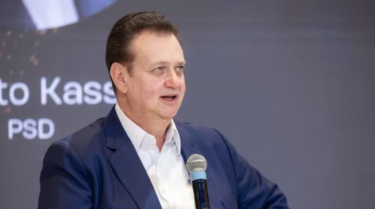‘Não sejam mais quatro anos de brigas pouco produtivas’, diz Kassab após 1º turno