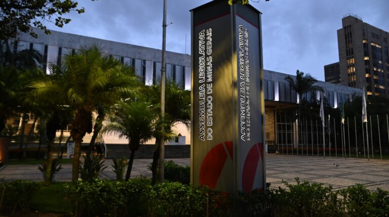 Candidatos de Minas gastaram R$ 19,7 milhões com impulsionamento em redes sociais nas eleições