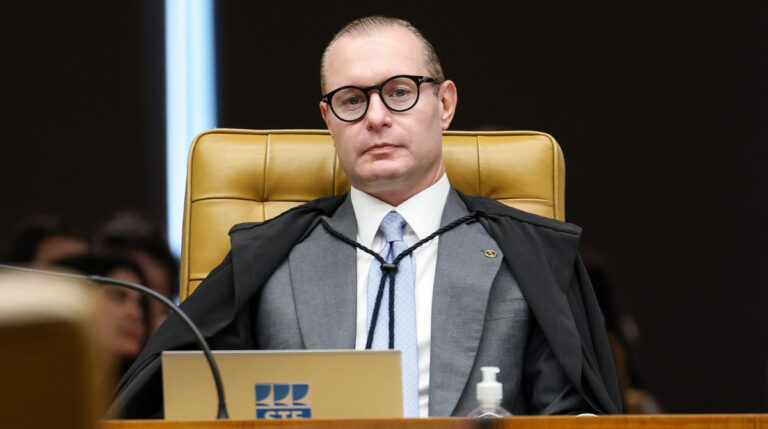 Zanin barra recurso de Paes contra anulação de votos de Garotinho no TSE