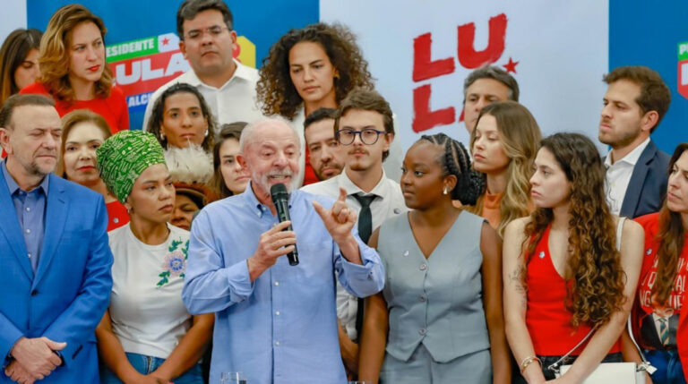 Campanha de Lula chama reportagem sobre Vorcaro de ‘farsa’ e anuncia ação judicial