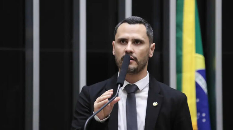 Cleitinho anuncia mais seis nomes para equipe de transição do governo de MG