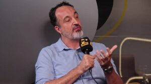 Especialista Jorge Tassi avalia metas de segurança pública de Cleitinho e destaca os desafios para integrar forças policiais em MG. (Foto: Reprodução/ 98 News)