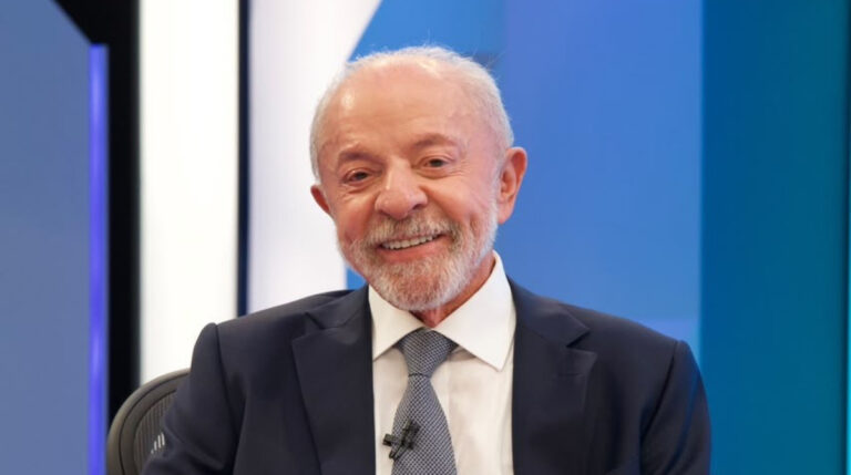 Lula defende mandato para ministros do STF e nova reforma do Judiciário
