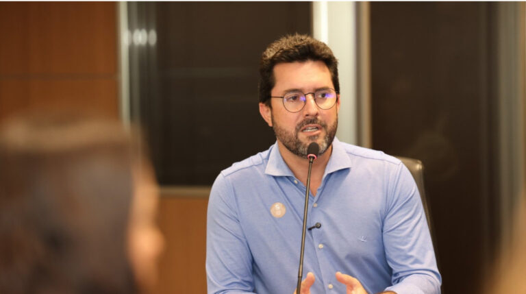 ‘Déficit parecido com o herdado de Pimentel’, diz Falcão sobre contas de Minas