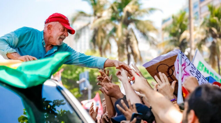 Lula diz que vai tentar devolver imóvel a Richarlison: ‘Vamos fazer justiça’