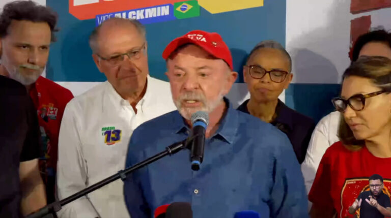 Lula agradece apoio no 2º turno e diz: ‘povo não vai eleger um mentiroso’