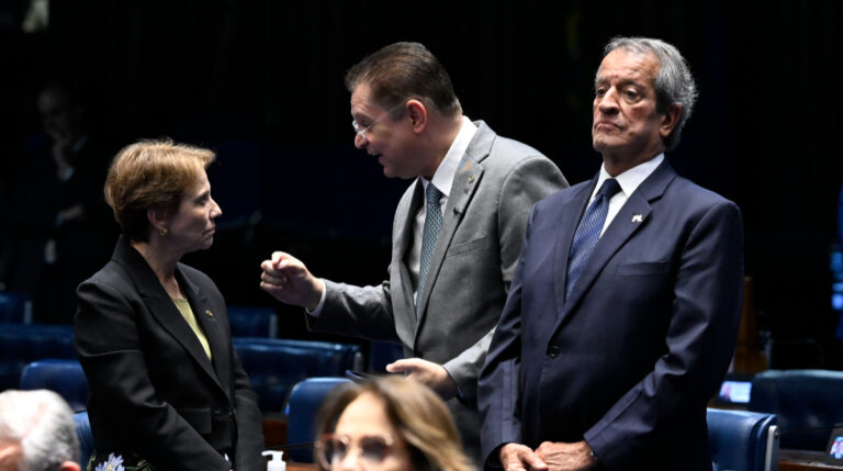 PL reconhece vitória de Lula, mas defende esclarecimento de questionamentos