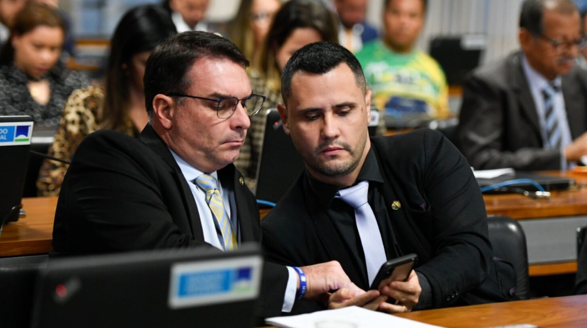 Parte da direita em Minas, especificamente parlamentares do PL, colocaram Cleitinho e Falcão na lista de culpados pela derrota de Flávio Bolsonaro. (Foto: Roque de Sá/Agência Senado)