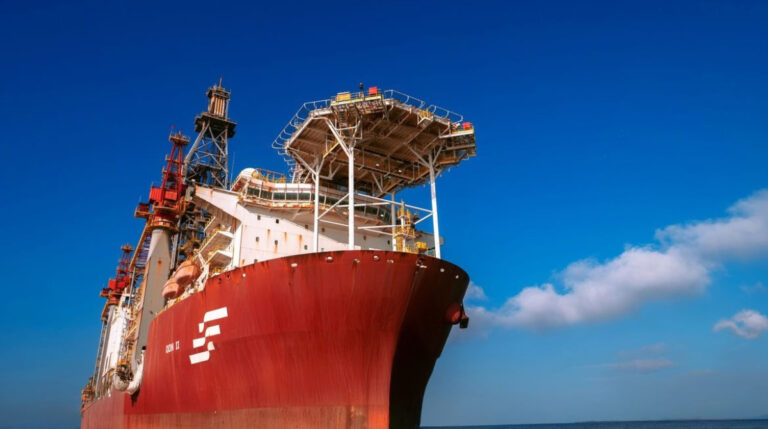 navio de petroleo